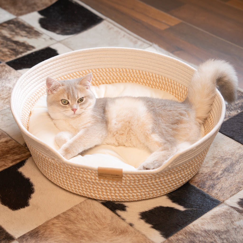 CheerPals Handwoven Cat Basket Bed Cooling for Indoor Cat with Cushion