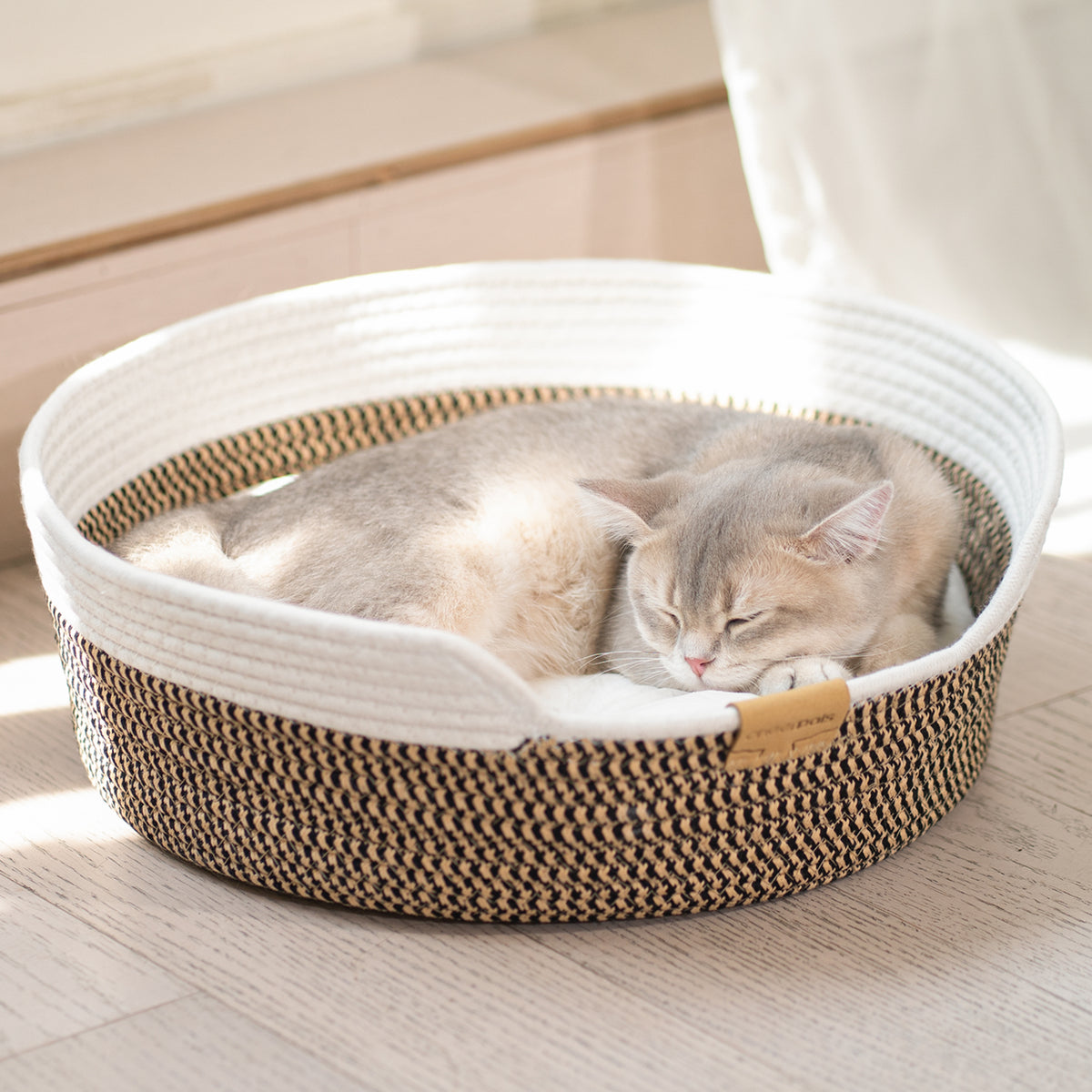 CheerPals Handwoven Cat Basket Bed Cooling for Indoor Cat with Cushion